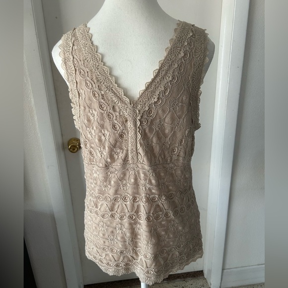 Adiva Beige Lace Trim Tank Top - Picture 2 of 8